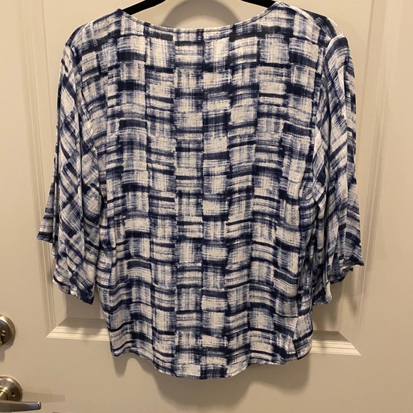 BB Dakota Blue Blouse - Picture 8 of 8